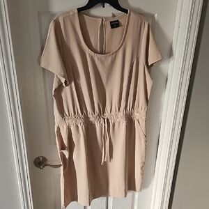 32 Degrees Light Tan Short Sleeve Dress